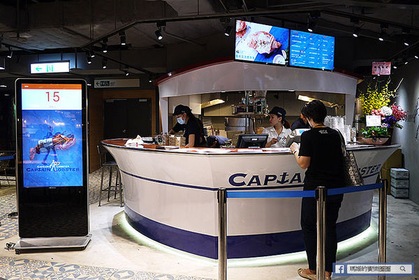 Captain Lobster:◆台北信義【Captain Lobster】產地直送加拿大龍蝦堡。北海道松葉蟹腳堡。捷運市政府站美食。新光三越信義新天地A11美食。愛評體驗團