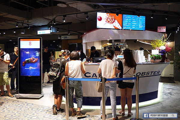Captain Lobster:◆台北信義【Captain Lobster】產地直送加拿大龍蝦堡。北海道松葉蟹腳堡。捷運市政府站美食。新光三越信義新天地A11美食。愛評體驗團