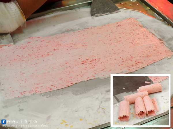 貝爾倫炒凍捲 炒冰捲 炒冰淇淋：〖台中│美食〗貝爾倫炒凍捲 炒冰捲 炒冰淇淋 ❤ 逢甲夜市今夏必吃消暑聖品~以牛奶冰淇淋為基底，添加新鮮水果、餅乾入料，現炒出一捲又一捲美味的冰淇淋!!