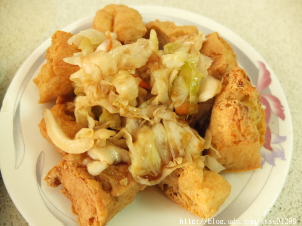 阿國臭豆腐專賣店:【美食特搜。屏東萬丹鄉】阿國臭豆腐專賣店。又香又臭 萬丹人氣美食名單 金黃酥脆的臭豆腐超美味