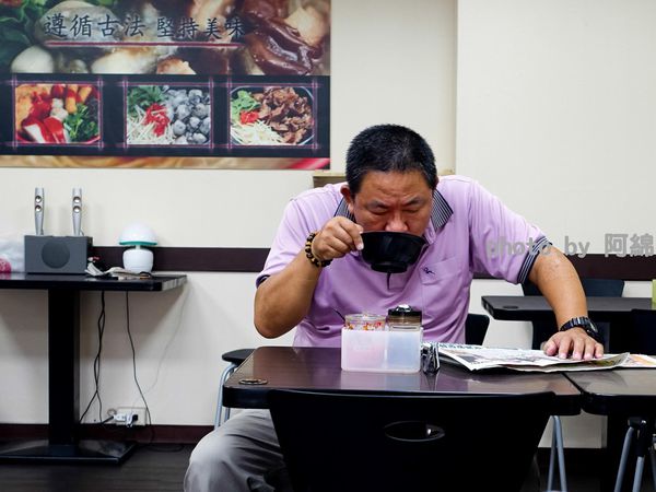 【桃園小吃】極鱻麵線甜不辣-遵循古法傳承美味,新鮮蚵仔大顆又肥美.中正路麵線/中式早餐/銅板美食/桃園美食小吃/在地人推薦必吃