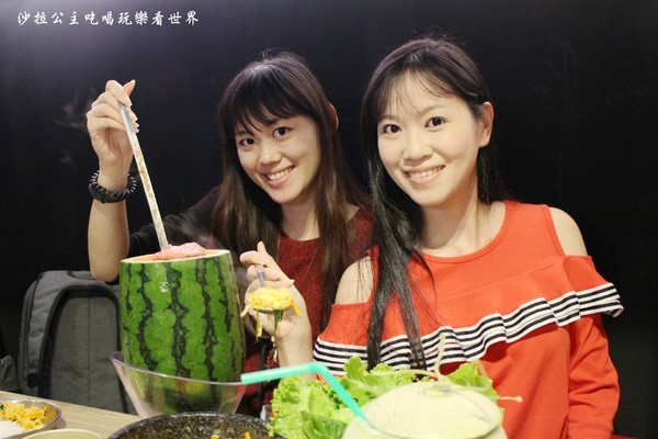 台韓民國 韓式燒肉：東區燒烤『台韓民國韓式燒肉』小菜無限/西瓜調酒必點/忠孝敦化捷運站