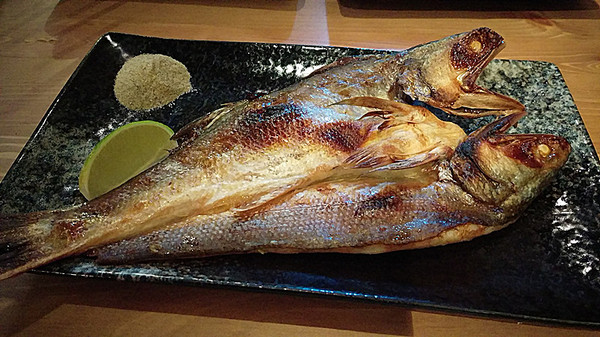 一緒 串燒-酒場：「長安東路串燒」【一緒串燒】一魂入味的平價美味，值得與三五好友一起淺酌品嚐！　