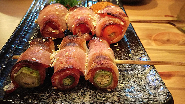 一緒 串燒-酒場：「長安東路串燒」【一緒串燒】一魂入味的平價美味，值得與三五好友一起淺酌品嚐！　