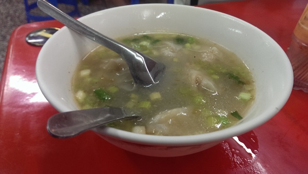 甘御鹽水意麵:【高雄/食﹡鳳山】不吃會死經典老店.走過路過不能錯過,宵夜場.甘御鹽水意麵