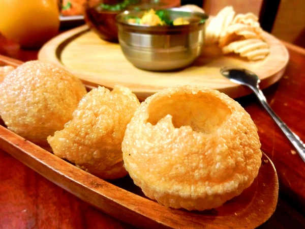 3 Idiots Toast& Curry：3 Idiots Toast& Curry