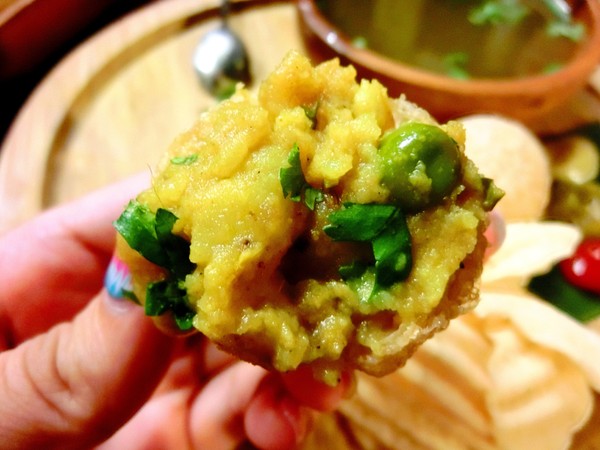 3 Idiots Toast& Curry：3 Idiots Toast& Curry