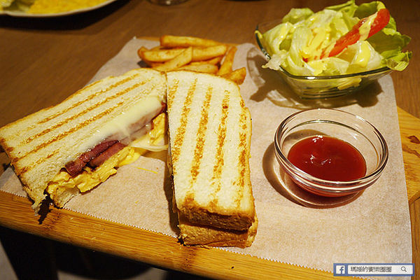 imp Cafe：◆台北東區【Imp Cafe】早午餐。Brunch。義式餐點。輕食咖啡。運動餐廳。捷運忠孝敦化美食