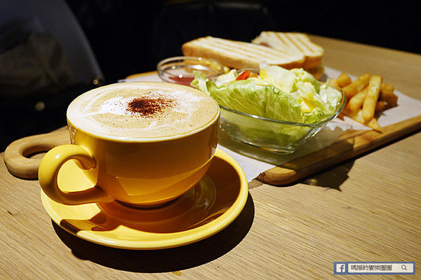 imp Cafe：◆台北東區【Imp Cafe】早午餐。Brunch。義式餐點。輕食咖啡。運動餐廳。捷運忠孝敦化美食