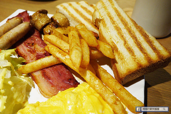 imp Cafe：◆台北東區【Imp Cafe】早午餐。Brunch。義式餐點。輕食咖啡。運動餐廳。捷運忠孝敦化美食