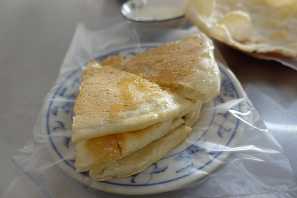 清真小吃店:(胖樺食記)捷運南勢角站推薦緬甸奶茶及烤餅「清真小吃店」/華新街推薦早茶/興南夜市