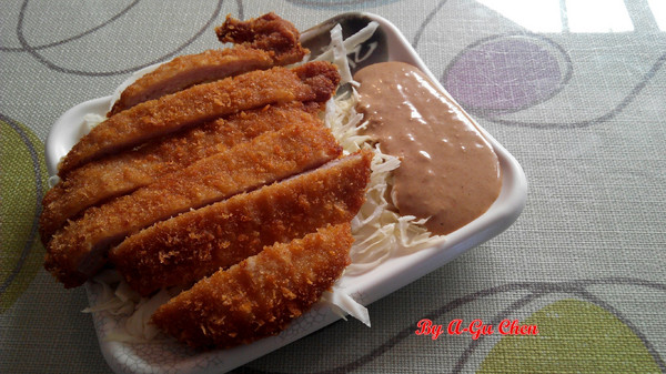 魔法森林：【臺南Ω安定區】魔法森林。彷彿置身在山林祕境中享用美食