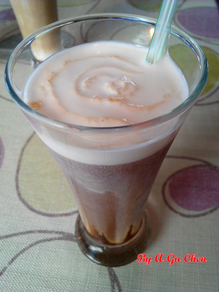 魔法森林：【臺南Ω安定區】魔法森林。彷彿置身在山林祕境中享用美食