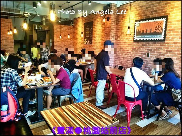 16-10-16-10-49-06-085_photo