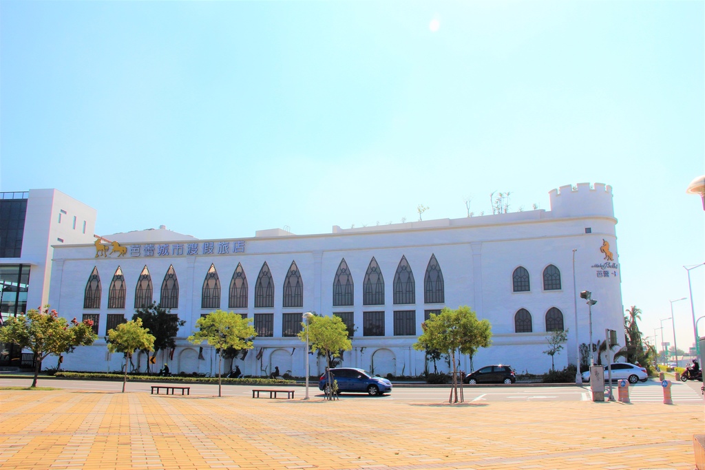 芭蕾城市渡假旅店  (2).JPG