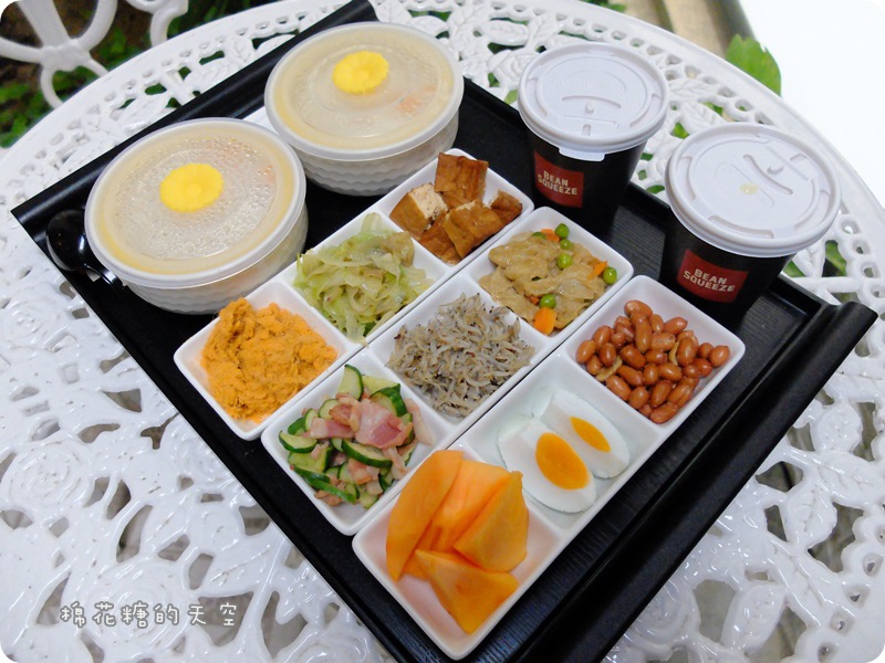 00芭房間早餐4.JPG