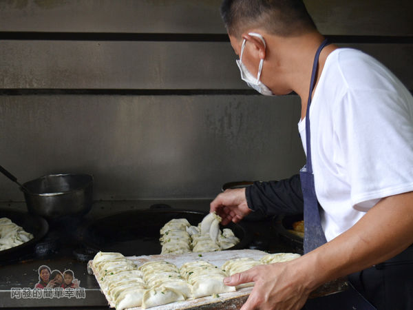 來來早點02-煎鍋貼