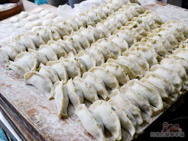 來來早點03-現包鍋貼