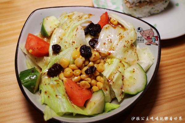 小豬啃飯糰：文山木柵『小豬啃飯糰』日式早午餐/米漢堡