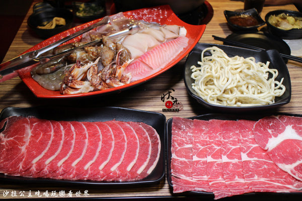 狀元紅牛肉火鍋專家林森店 - 五條通:中山巷弄美食『狀元紅牛肉火鍋專家(林森店 )』五條通/捷運南京松江火鍋