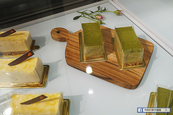 CheeseCake1頂級精品乳酪蛋糕:◆台北信義【CheeseCake1】如天使般的頂級乳酪蛋糕。信義區甜點。信義區下午茶。團購人氣甜點。新光三越A4實體店面