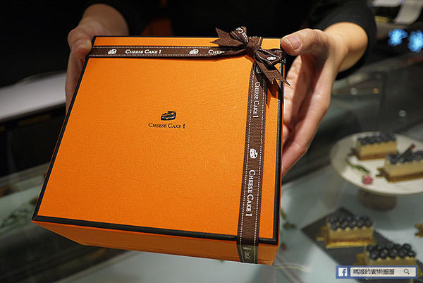 CheeseCake1頂級精品乳酪蛋糕:◆台北信義【CheeseCake1】如天使般的頂級乳酪蛋糕。信義區甜點。信義區下午茶。團購人氣甜點。新光三越A4實體店面