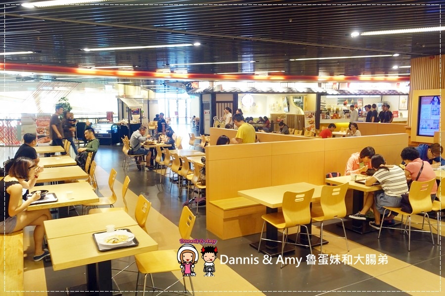 20161003《巨城美食街餐廳》Supreme Salmon美威鮭魚-新竹巨城店-全台灣第一家鮭魚料理專賣店。燉飯、義大利麵。丼飯。握壽司 ︱挪威直送現點現做有新鮮！！（附影片） (14).jpg