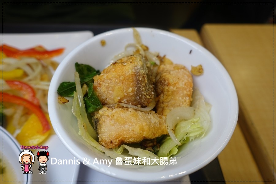 20161003《巨城美食街餐廳》Supreme Salmon美威鮭魚-新竹巨城店-全台灣第一家鮭魚料理專賣店。燉飯、義大利麵。丼飯。握壽司 ︱挪威直送現點現做有新鮮！！（附影片） (24).jpg