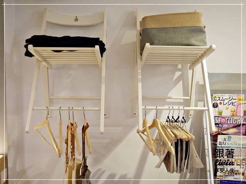 1025-Voyage Addiction Cafe 13