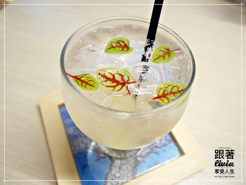 1025-Voyage Addiction Cafe 31