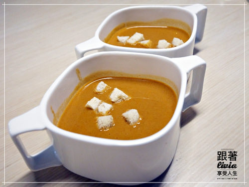 1025-Voyage Addiction Cafe 15