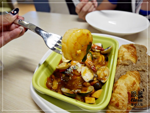 1025-Voyage Addiction Cafe 34