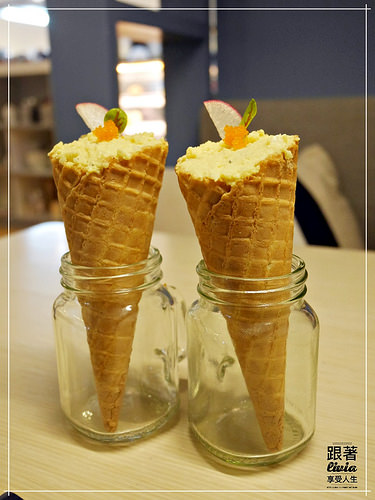 1025-Voyage Addiction Cafe 24