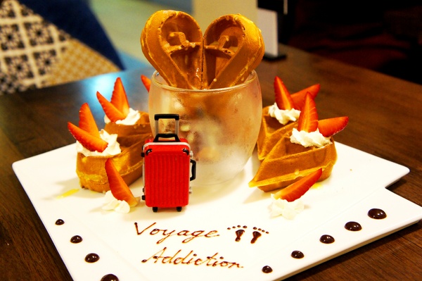 Voyage Addiction Cafe 旅行。家:Voyage Addiction Cafe 旅行。家