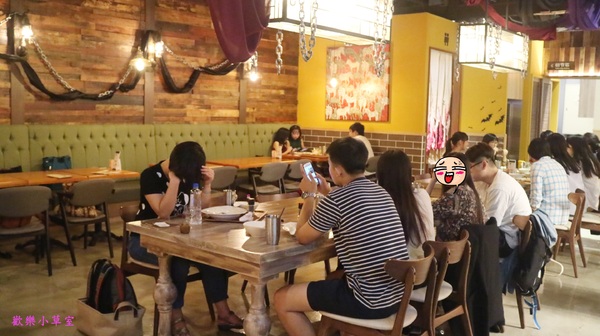 貳樓餐廳師大店 Second Floor Express:【台北美食】不一樣的貳樓@師大夜市