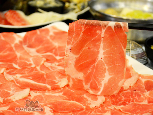 鍋饕精緻涮涮鍋34-TORO黑豚肉