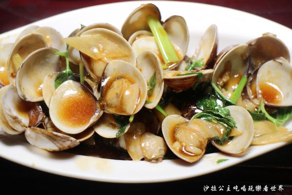 李洪担仔麵:中和興南夜市美食『李洪担仔麵』熱炒/宵夜/捷運南勢角站