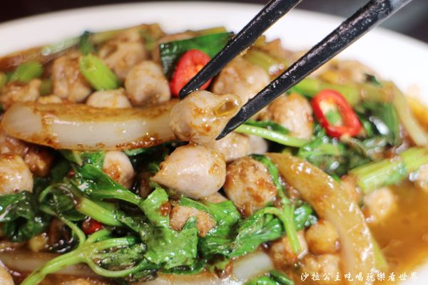 李洪担仔麵:中和興南夜市美食『李洪担仔麵』熱炒/宵夜/捷運南勢角站