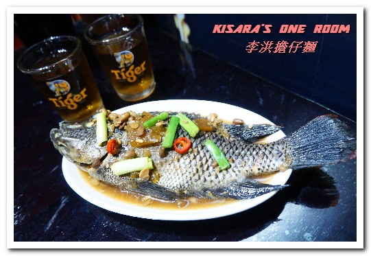 李洪担仔麵:南勢角美食.中和興南夜市鹹甘合宜古早好味道──李洪担仔麵