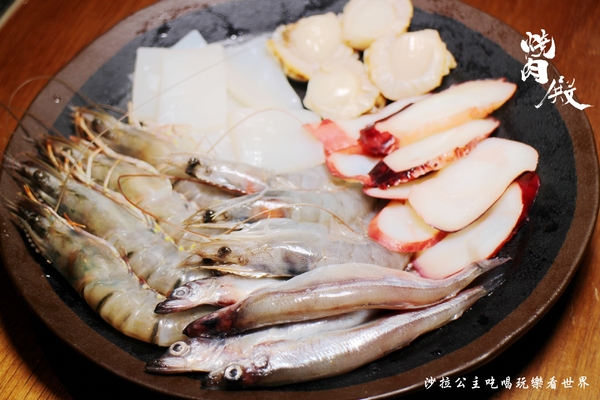 燒肉殿：台北東區燒烤吃到飽『燒肉殿』海鮮‧燒肉‧啤酒/宵夜/捷運忠孝復興站