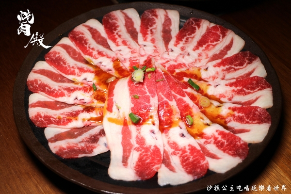 燒肉殿：台北東區燒烤吃到飽『燒肉殿』海鮮‧燒肉‧啤酒/宵夜/捷運忠孝復興站