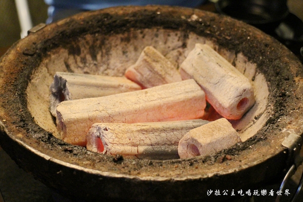燒肉殿：台北東區燒烤吃到飽『燒肉殿』海鮮‧燒肉‧啤酒/宵夜/捷運忠孝復興站