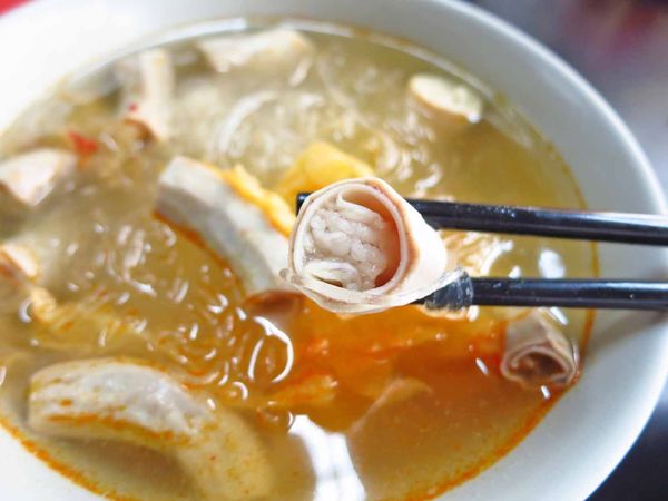 【蘆洲美食】小邱豬腸冬粉-不油不膩的豬腸冬粉