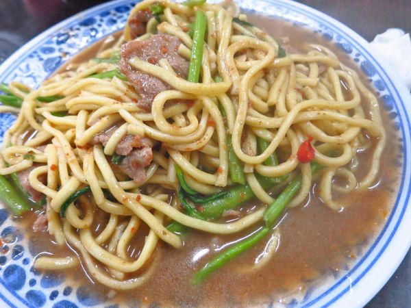 【蘆洲美食】光華炒牛羊肉-便宜又大份美味熱炒