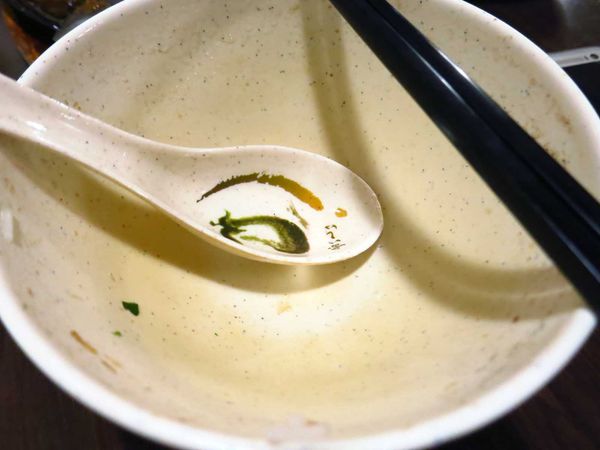 【台北美食】米粉伯鯕魚米粉-40年的美味米粉湯