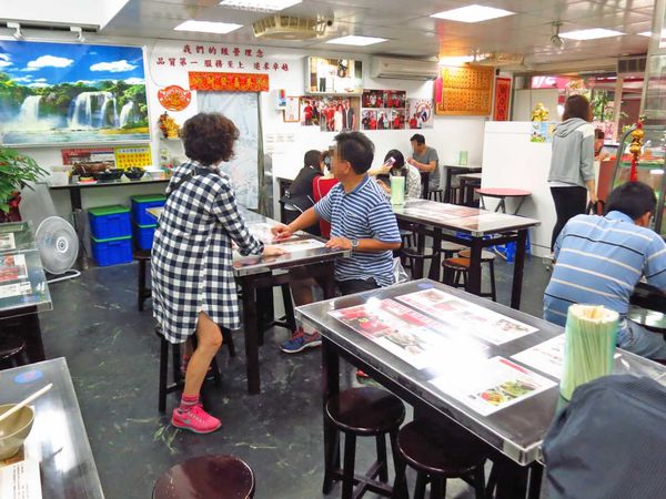 【台北】大鼎豬血湯-甜而不膩的美味魯肉飯