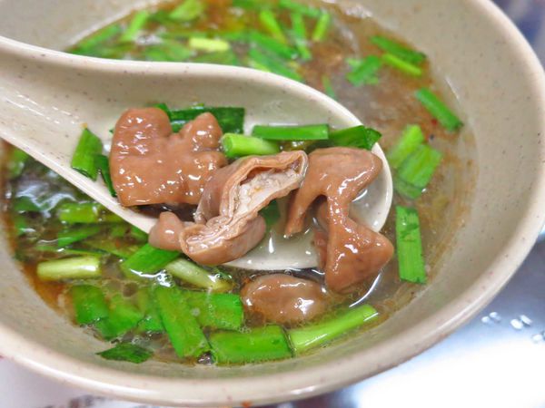 【台北】大鼎豬血湯-甜而不膩的美味魯肉飯