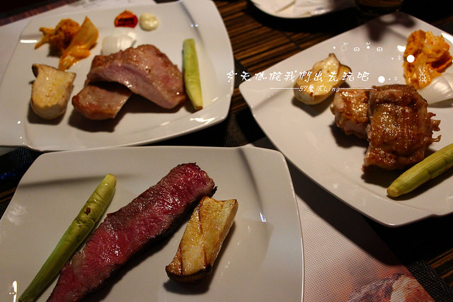 火地島：[台中♥西區]火地島。阿根廷慢火料理。炭烤風味-牛排.豬排.雞排(愛評體驗團)