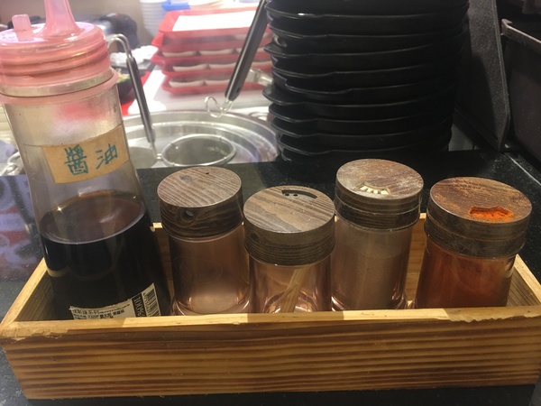 新佳海南雞飯 Xin Jia Po. Chicken Rice：[捷運忠孝復興站食記] 新佳海南雞飯*新加坡特有美食料理