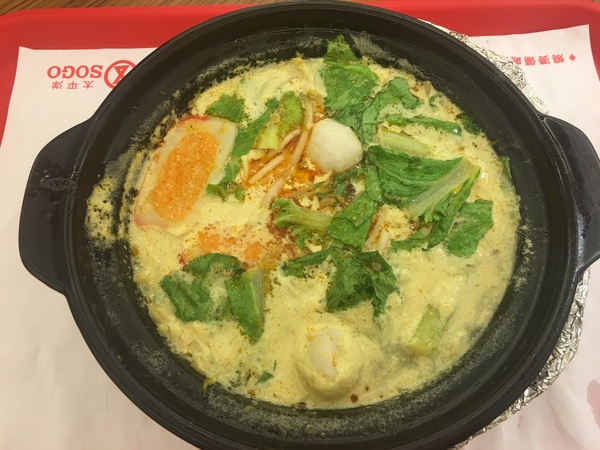 新佳海南雞飯 Xin Jia Po. Chicken Rice：[捷運忠孝復興站食記] 新佳海南雞飯*新加坡特有美食料理